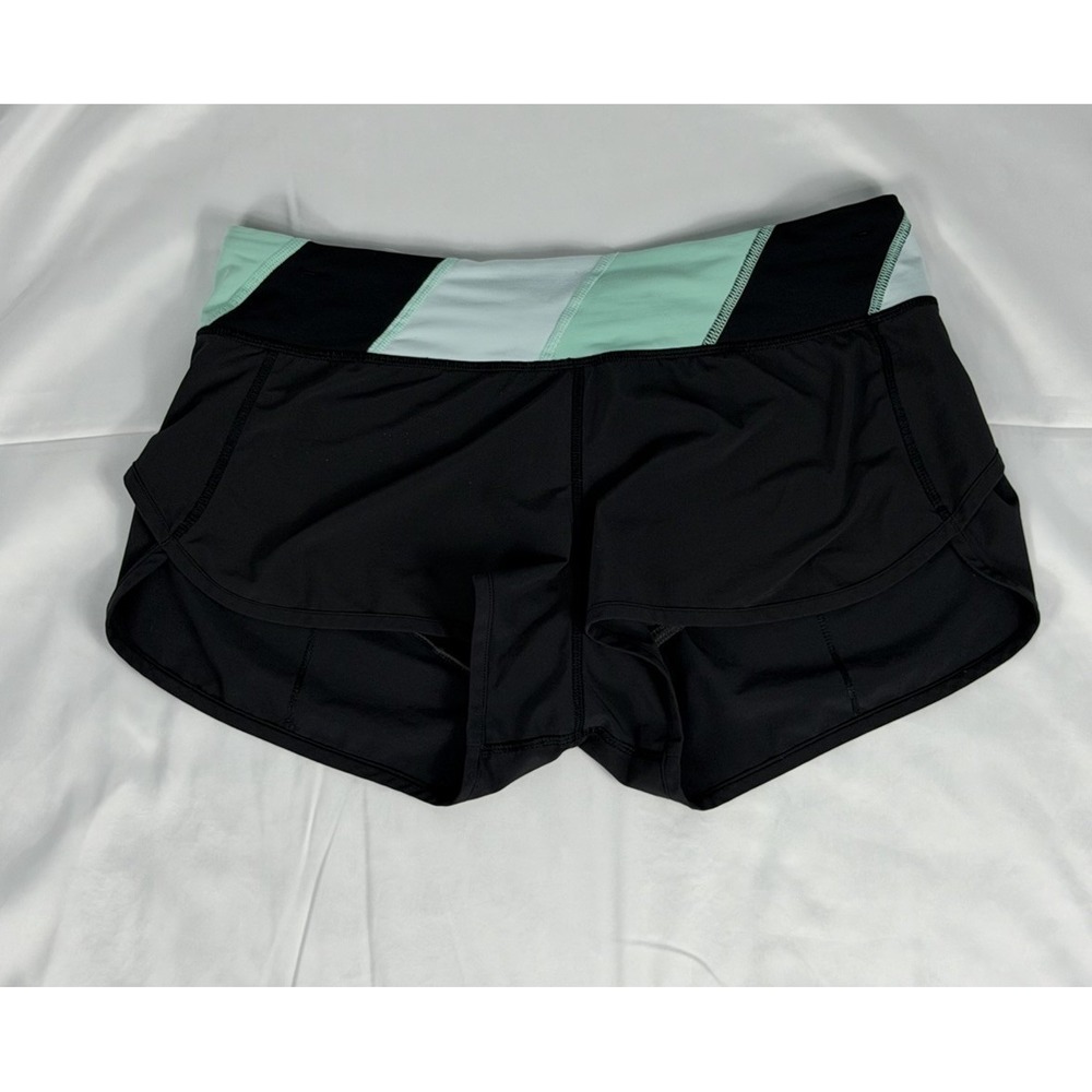 Lululemon Size 8 Women Run Speed Short Black Light Green